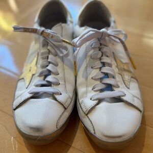 LIKE NEW! Golden Goose Super-Star Sneakers